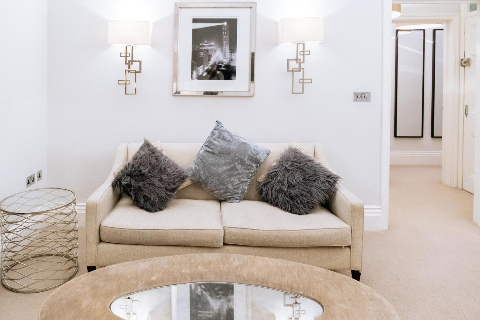 Sir Hans Sloane Apartments London Room photo